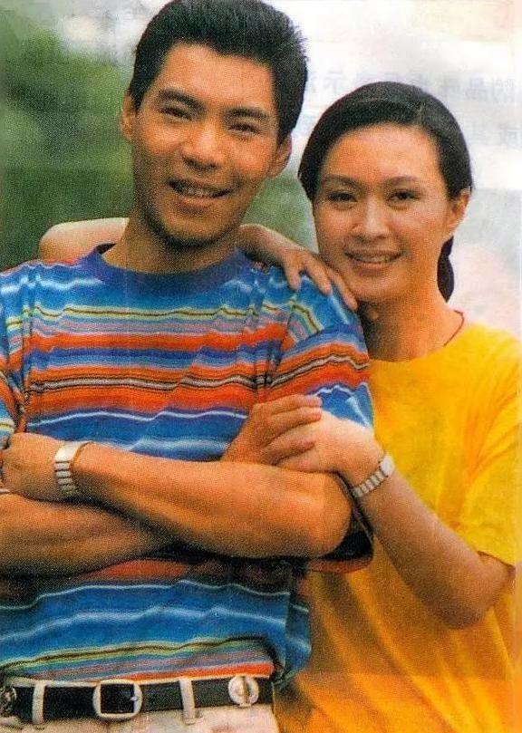 青年明星与大自然的邂逅，寻找内心平和的旅程