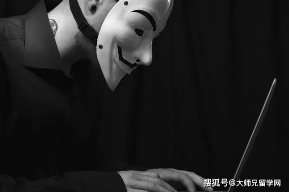 李予成聚焦科技前沿，探索未来趋势新动向